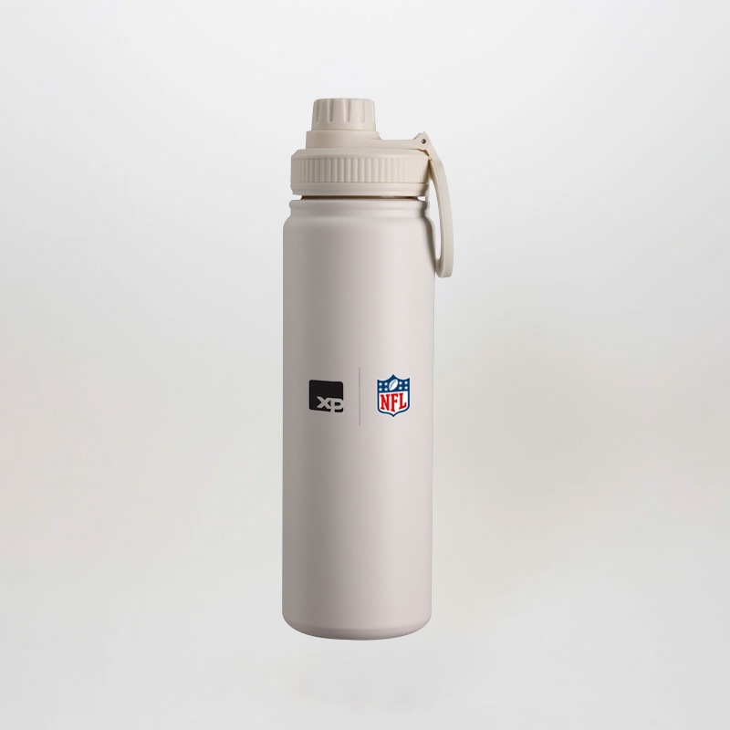 garrafa térmica off white 750ml collab XP & NFL